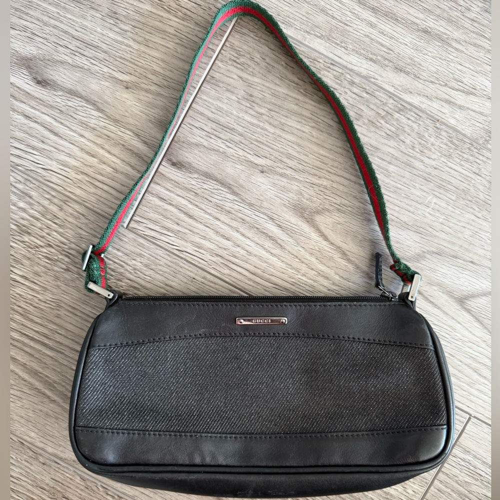 Vintage Gucci Denim Shoulder Bag with Red and Green Strap